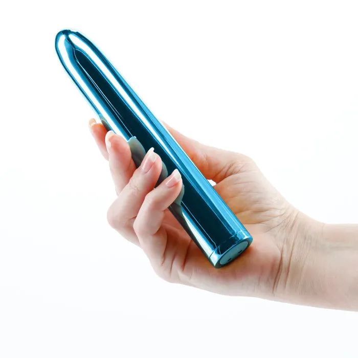 ShhhWndsr Vibrators Chroma 17 cm USB Rechargeable Smooth Basic Vibrator Metallic Teal ShhhWndsr Vibrators Chroma 17 cm USB Rechargeable Smooth Basic Vibrator Metallic Teal